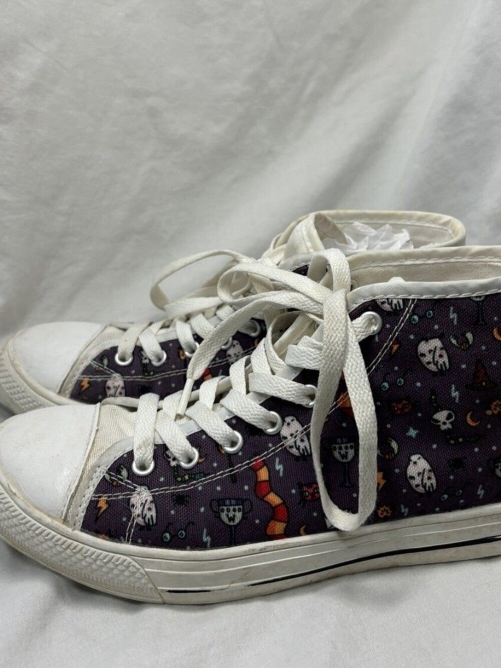Wizard Design Shoes Big Kid/Men's 4.5; Women's 6; EU 36 Canvas High Top